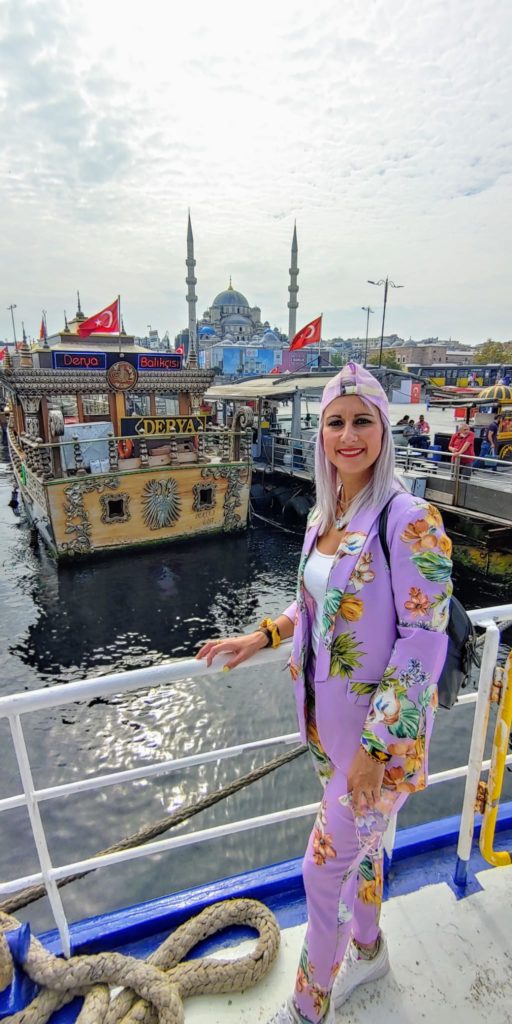 A punto de tomar el crucero por el Bósforo, Turquia Octubre 2020